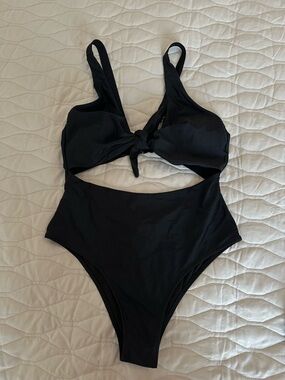 NWOT Chic Black Cutout Tie One-Piece Swimsuit Monokini High Waist Cheeky Sz Lg